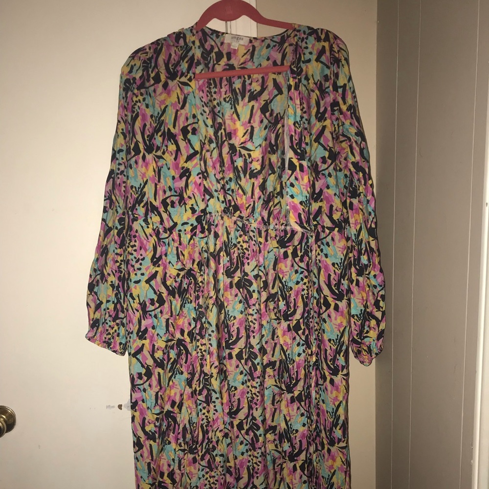 Multicolored duster